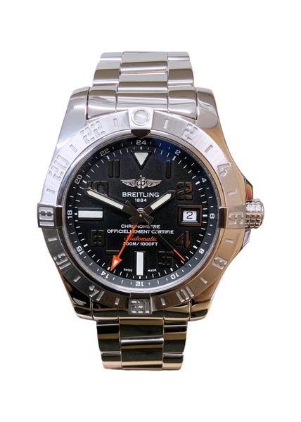 Breitling Avenger II GMT A32390